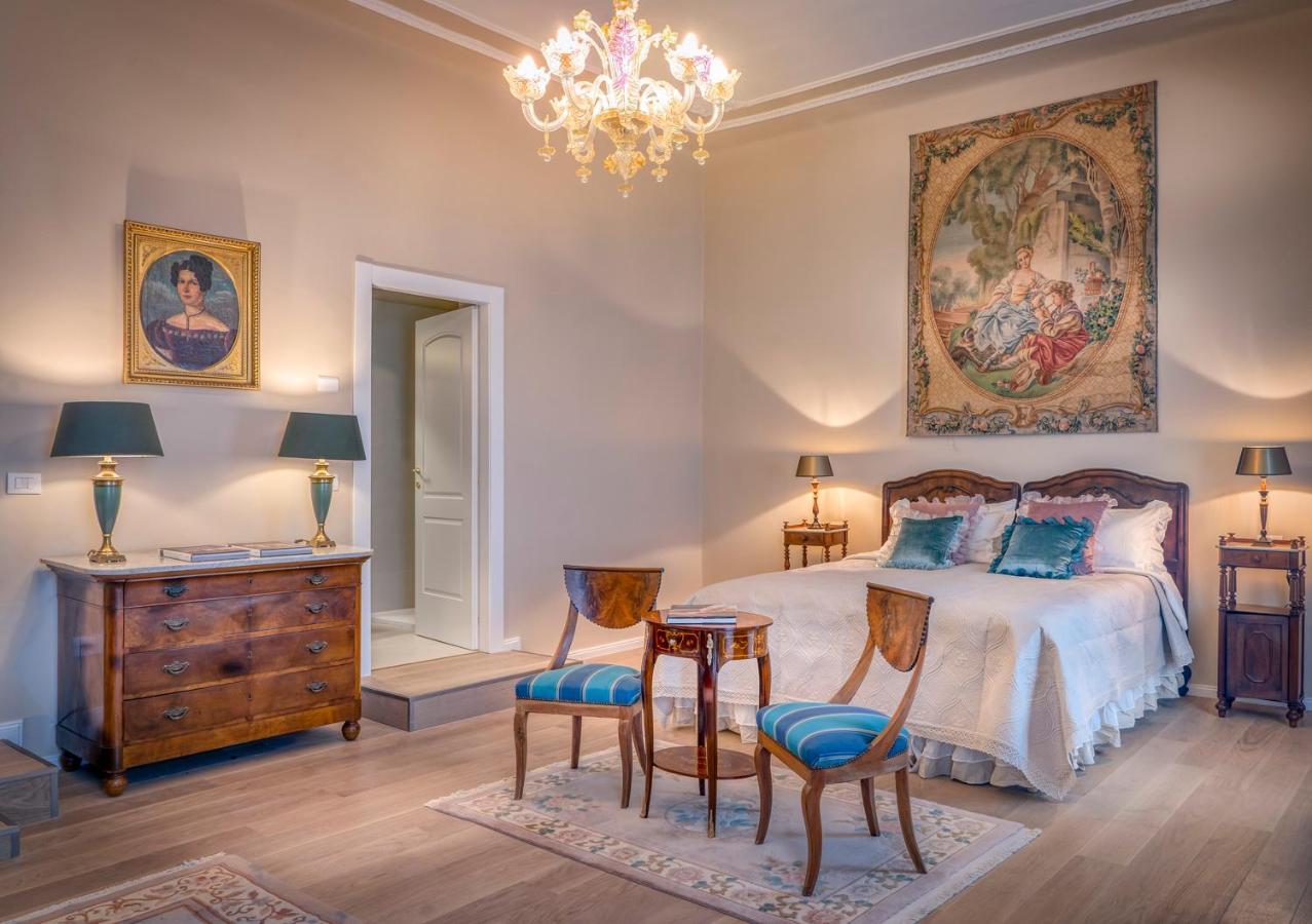 Palazzo Cavagna Sangiuliani Bed & Breakfast Bereguardo Luaran gambar