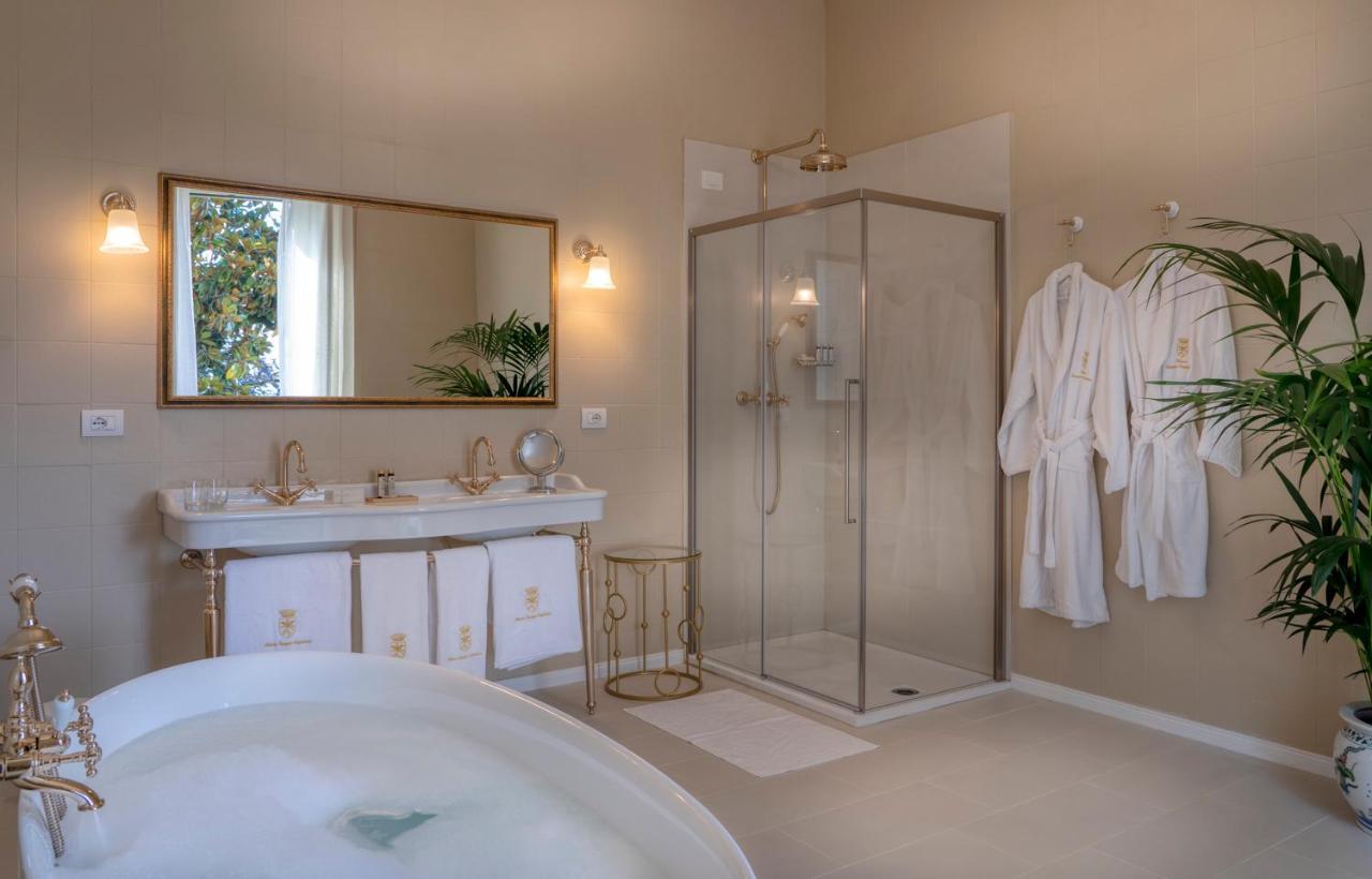 Palazzo Cavagna Sangiuliani Bed & Breakfast Bereguardo Luaran gambar
