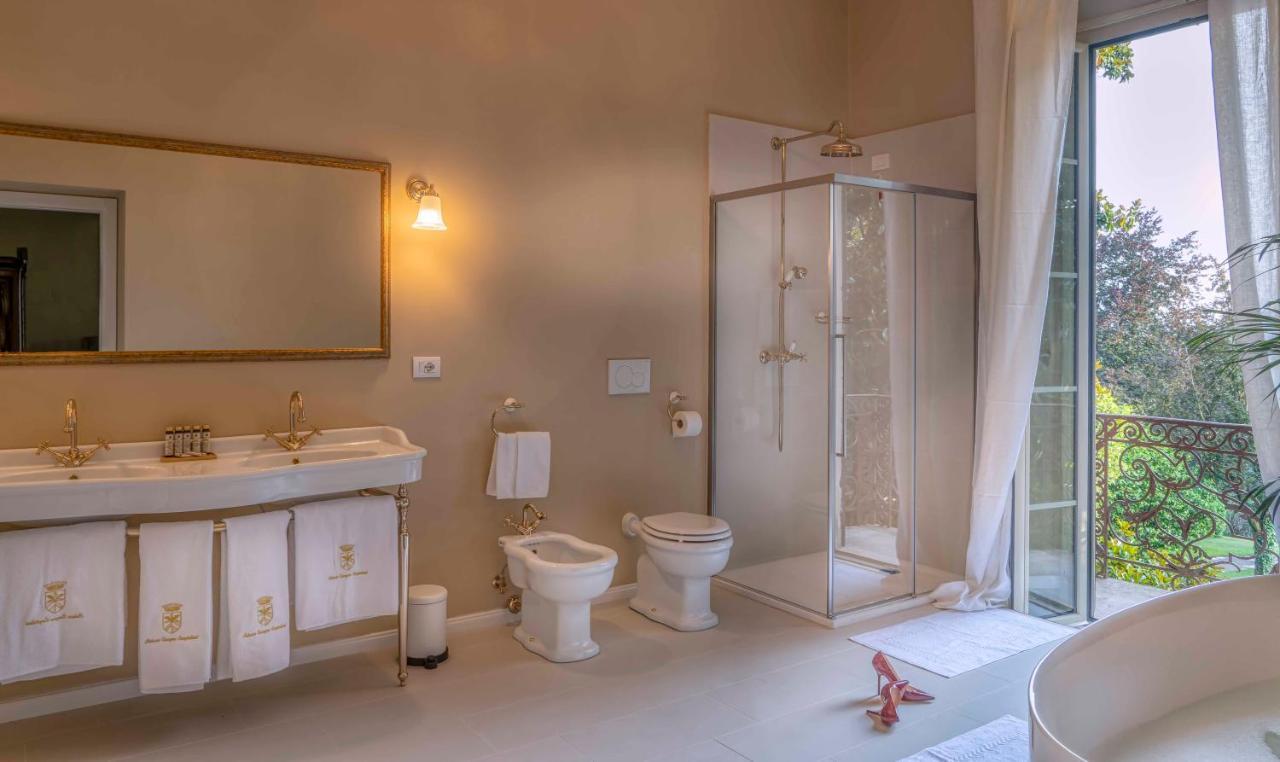 Palazzo Cavagna Sangiuliani Bed & Breakfast Bereguardo Luaran gambar